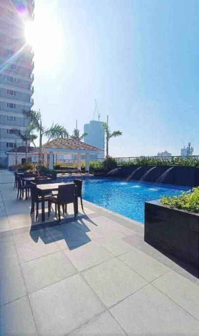 Chen'S Cozy 2Bedroom @ Coast Residences มะนิลา ภายนอก รูปภาพ
